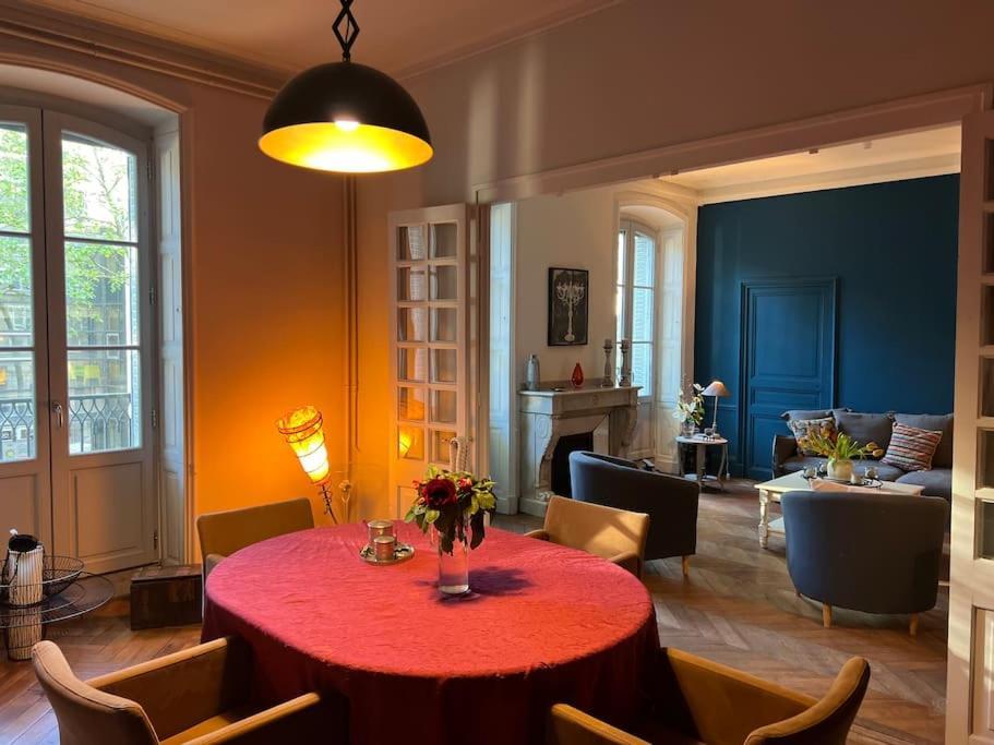 Coeur De Ville, Garage Prive Et Gratuit Avec Terrasse ! Cahors Exterior foto